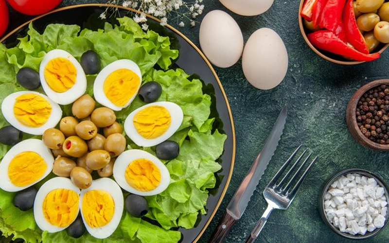The Nutritional Composition of Eggs
